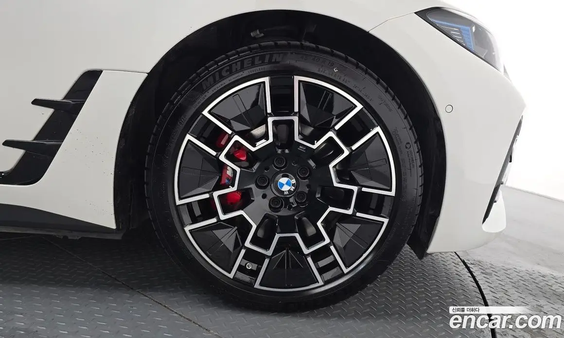 BMW i4 2025 0.2 автомат (гидро), фото 7 BMW i4 2025 0.2 автомат (гидро), фото 7