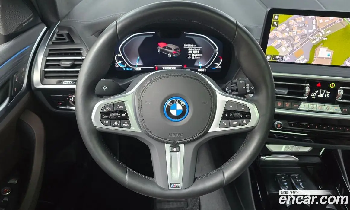 BMW iX3 2024 0.2 автомат (гидро), фото 17