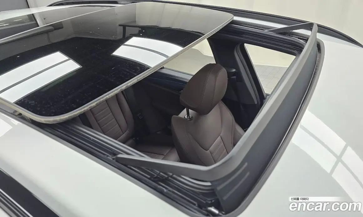 BMW iX3 2024 0.2 автомат (гидро), фото 21