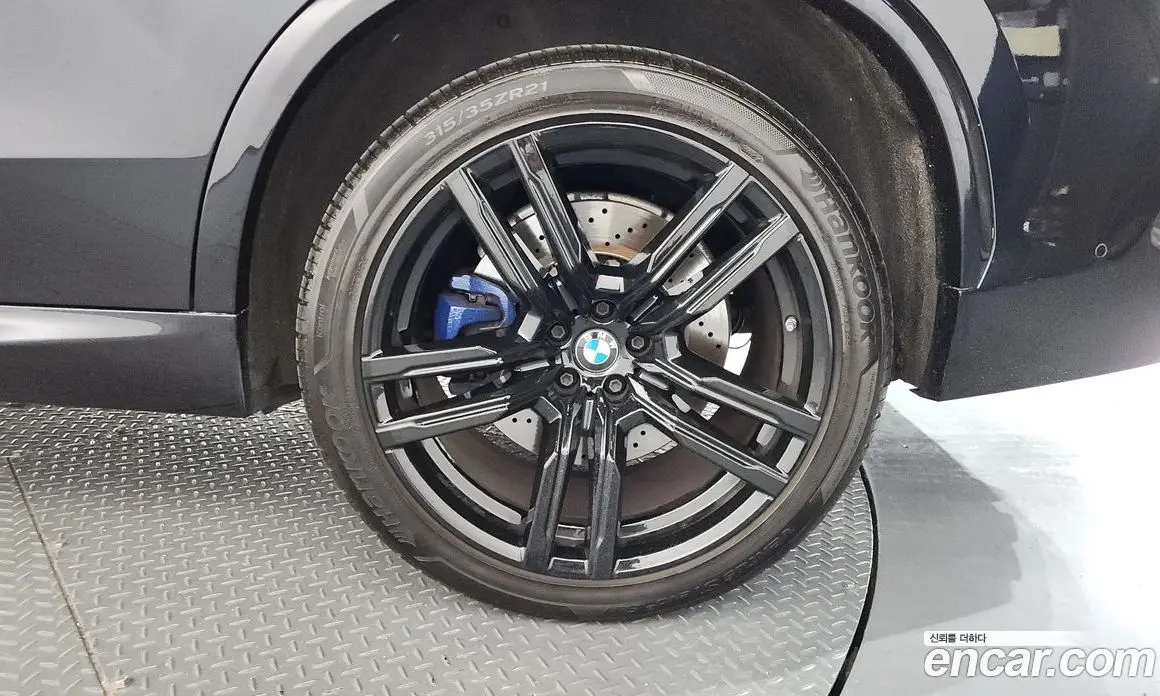 BMW X5M 2020 4.4 автомат (гидро), фото 7 BMW X5M 2020 4.4 автомат (гидро), фото 7