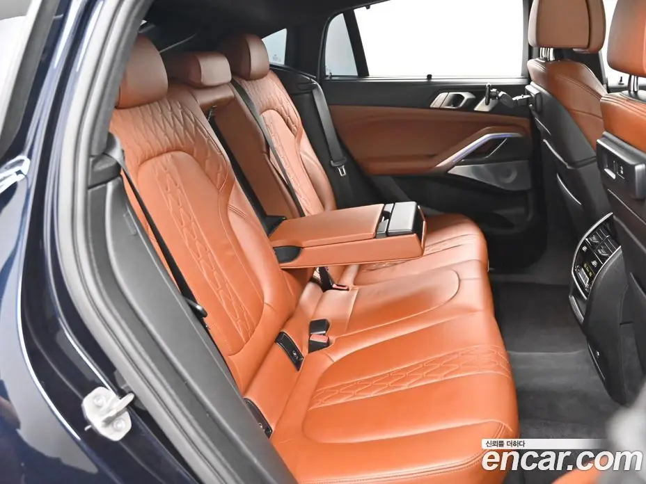 BMW X6 2021 4.4 автомат (гидро), фото 13 BMW X6 2021 4.4 автомат (гидро), фото 13