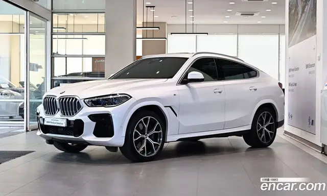 BMW X6, 2022, 40 296 км
