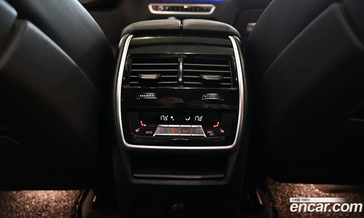 BMW X6 2022 3.0 автомат (гидро), фото 17