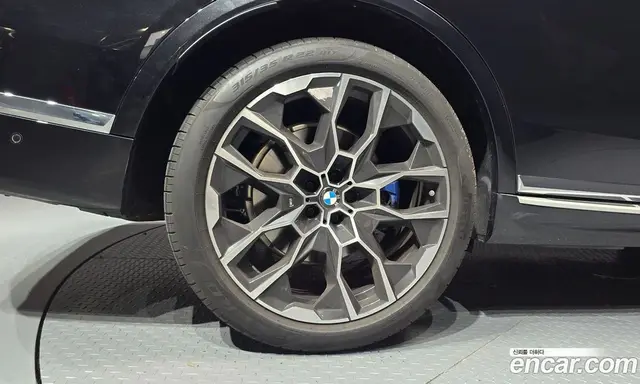 BMW X7 2025 3.0 автомат (гидро), миниатюра 5 BMW X7 2025 3.0 автомат (гидро), миниатюра 5