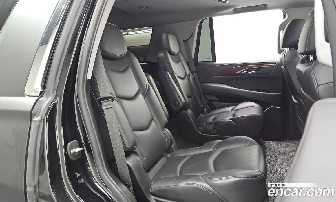 Cadillac Escalade 2020 6.2 автомат (гидро), фото 18 Cadillac Escalade 2020 6.2 автомат (гидро), фото 18