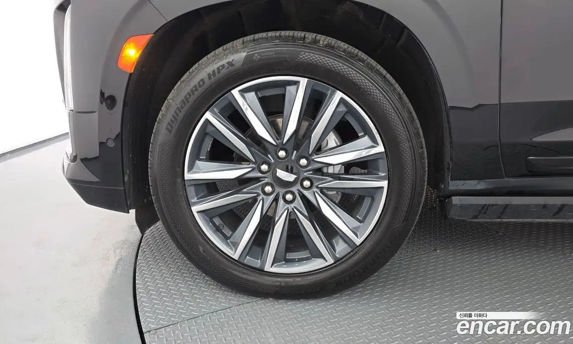 Cadillac Escalade 2021 6.2 автомат (гидро), фото 5 Cadillac Escalade 2021 6.2 автомат (гидро), фото 5