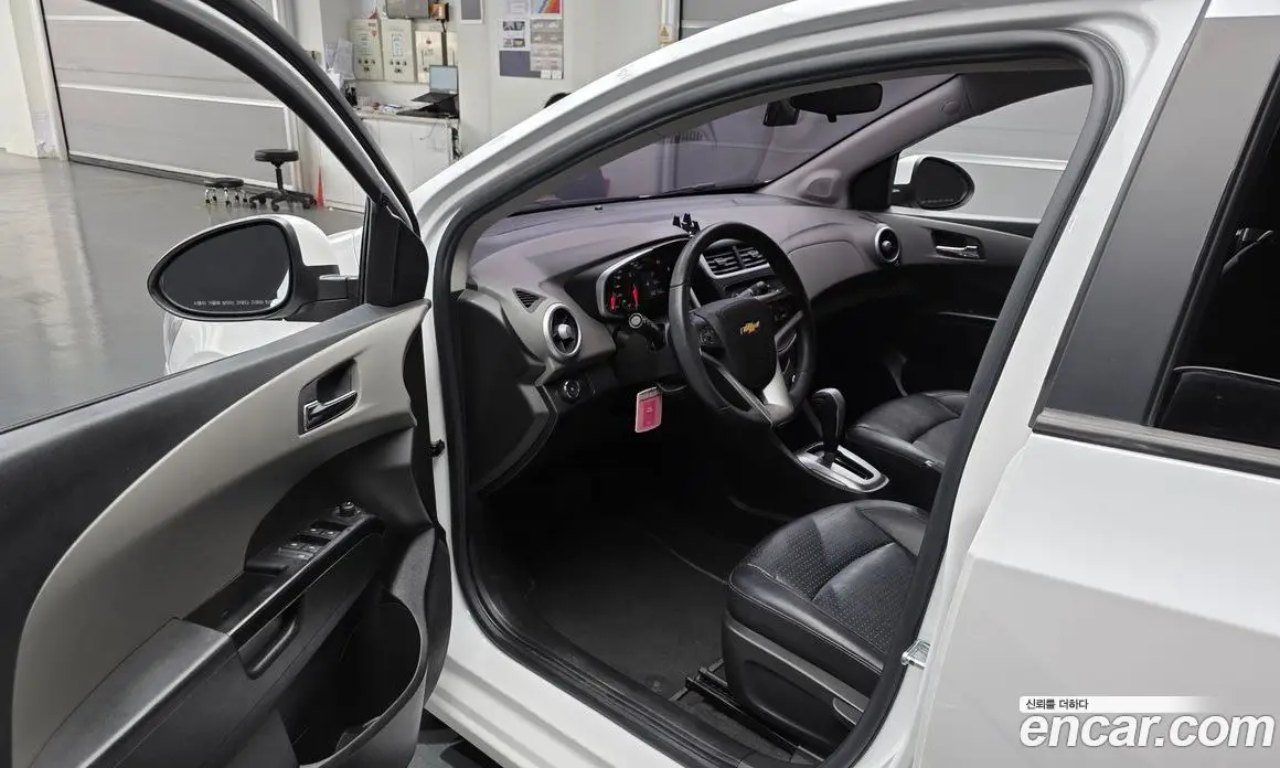 Chevrolet Aveo 2016 1.4 автомат (гидро), фото 13 Chevrolet Aveo 2016 1.4 автомат (гидро), фото 13
