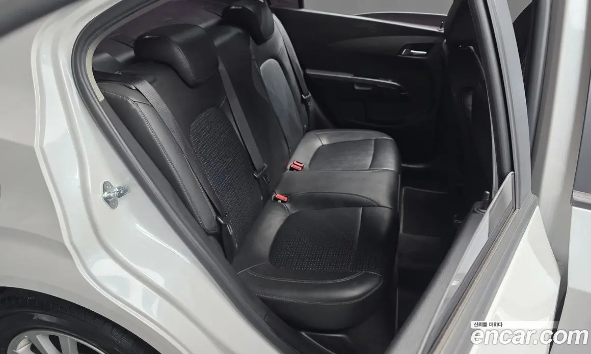Chevrolet Aveo 2016 1.4 автомат (гидро), фото 17 Chevrolet Aveo 2016 1.4 автомат (гидро), фото 17