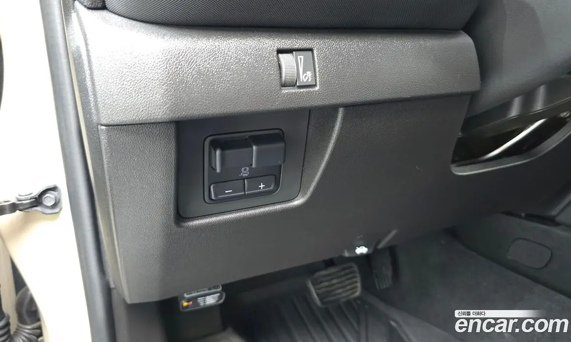 Chevrolet Colorado 2024 2.7 автомат (гидро), фото 30