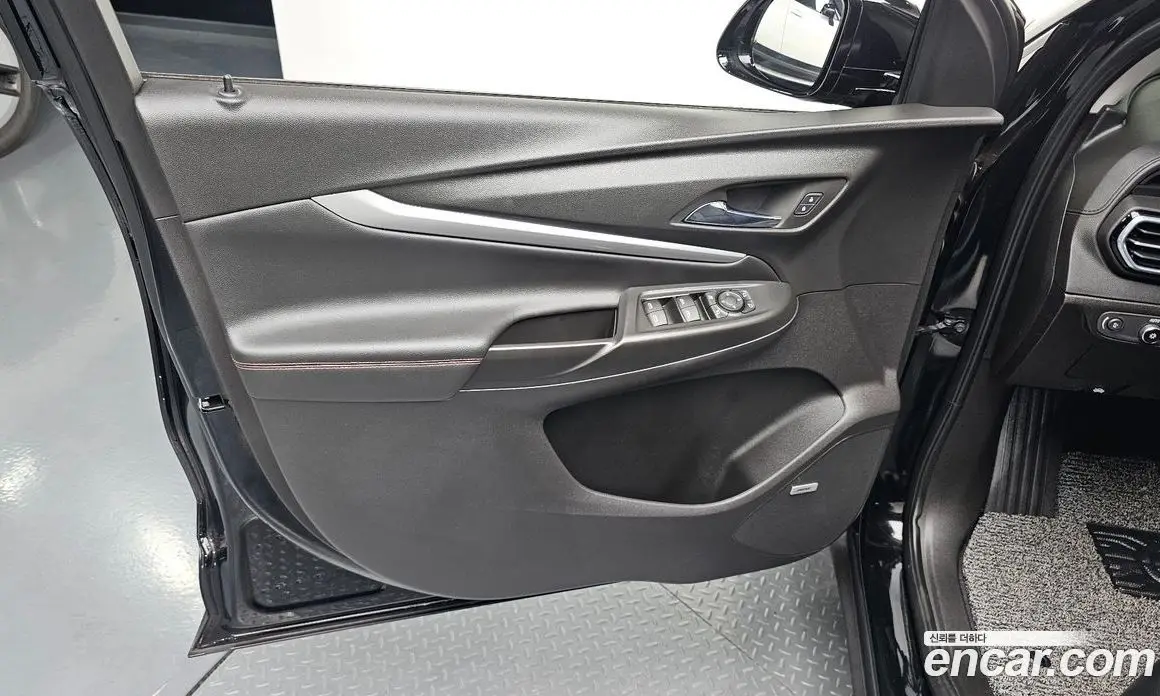 Chevrolet 볼트 EUV 2023 0.2 автомат (гидро), фото 13 Chevrolet 볼트 EUV 2023 0.2 автомат (гидро), фото 13