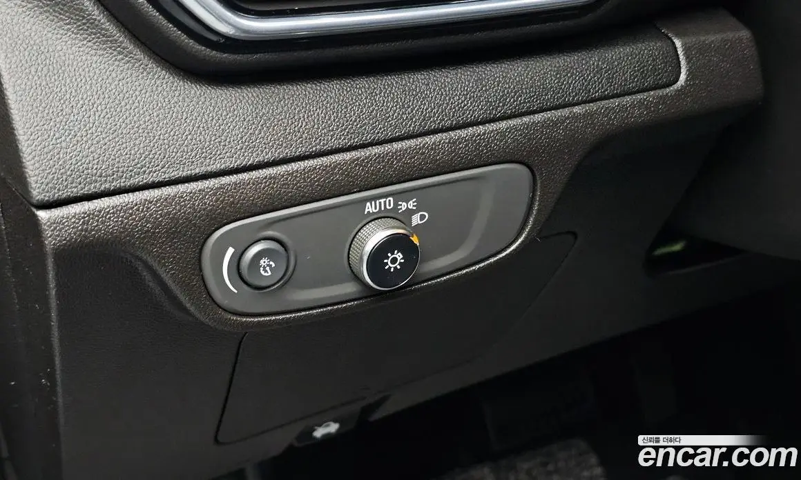 Chevrolet 볼트 EUV 2023 0.2 автомат (гидро), фото 27 Chevrolet 볼트 EUV 2023 0.2 автомат (гидро), фото 27