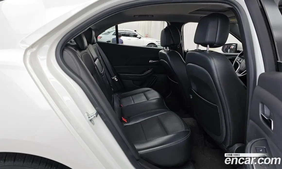 Chevrolet Malibu 2014 2.0 автомат (гидро), фото 12 Chevrolet Malibu 2014 2.0 автомат (гидро), фото 12