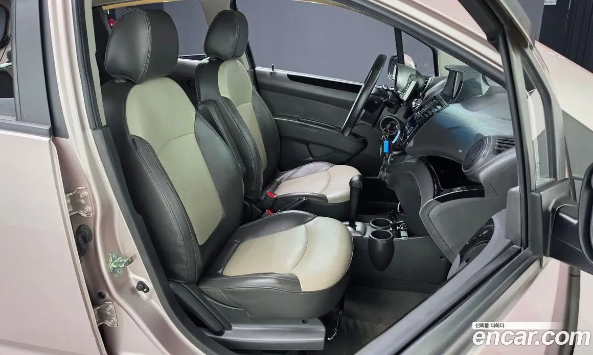 Chevrolet Spark 2011 1.0 автомат (гидро), фото 15 Chevrolet Spark 2011 1.0 автомат (гидро), фото 15