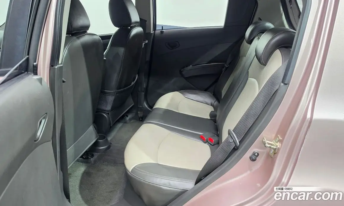 Chevrolet Spark 2011 1.0 автомат (гидро), фото 16 Chevrolet Spark 2011 1.0 автомат (гидро), фото 16