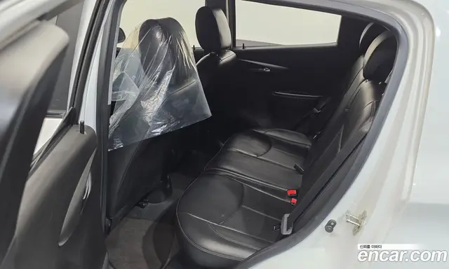 Chevrolet Spark 2015 1.0 автомат (гидро), миниатюра 12
