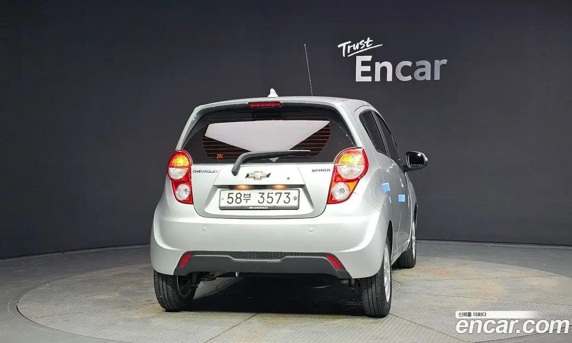 Chevrolet Spark 2015 1.0 автомат (гидро), фото 4