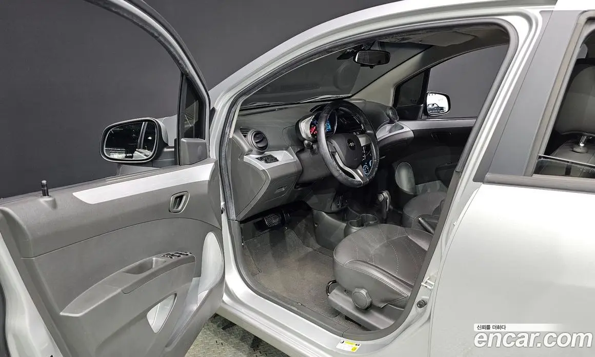 Chevrolet Spark 2015 1.0 автомат (гидро), фото 10