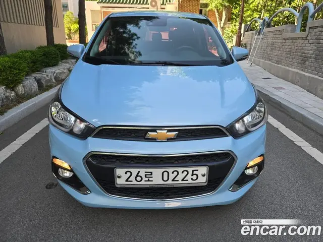 Chevrolet Spark 2016 1.0 автомат (гидро), миниатюра 2
