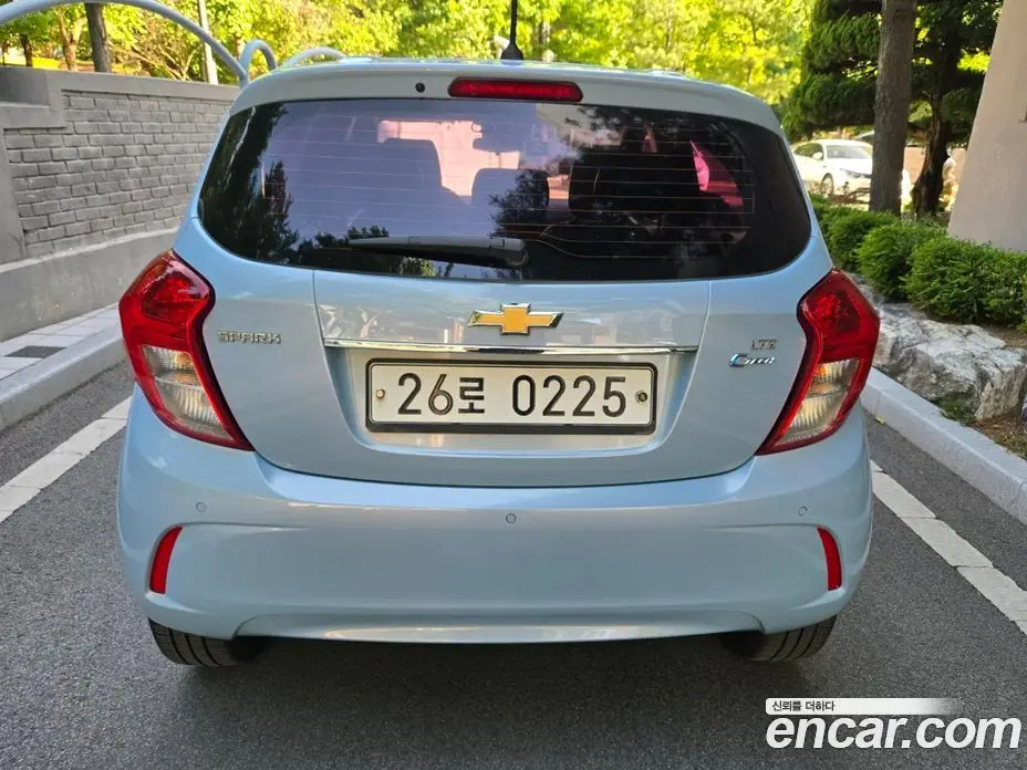 Chevrolet Spark 2016 1.0 автомат (гидро), фото 5