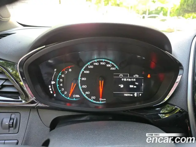 Chevrolet Spark 2016 1.0 автомат (гидро), миниатюра 7