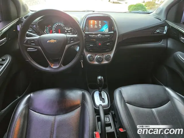 Chevrolet Spark 2016 1.0 автомат (гидро), миниатюра 9