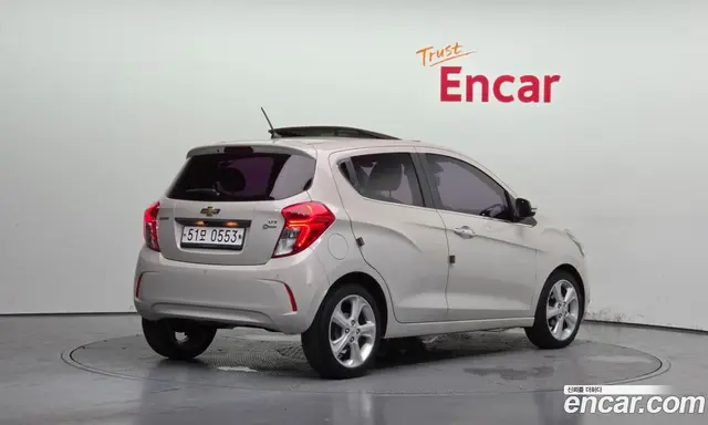 Chevrolet Spark 2016 1.0 автомат (гидро), миниатюра 2 Chevrolet Spark 2016 1.0 автомат (гидро), миниатюра 2