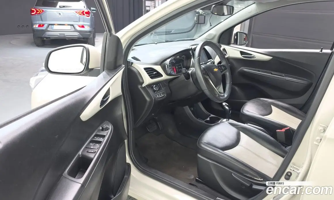 Chevrolet Spark 2016 1.0 автомат (гидро), фото 10 Chevrolet Spark 2016 1.0 автомат (гидро), фото 10