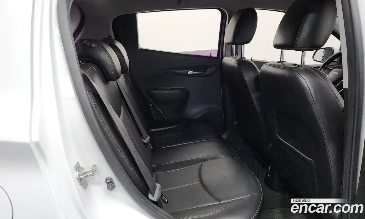 Chevrolet Spark 2016 1.0 автомат (гидро), фото 17 Chevrolet Spark 2016 1.0 автомат (гидро), фото 17