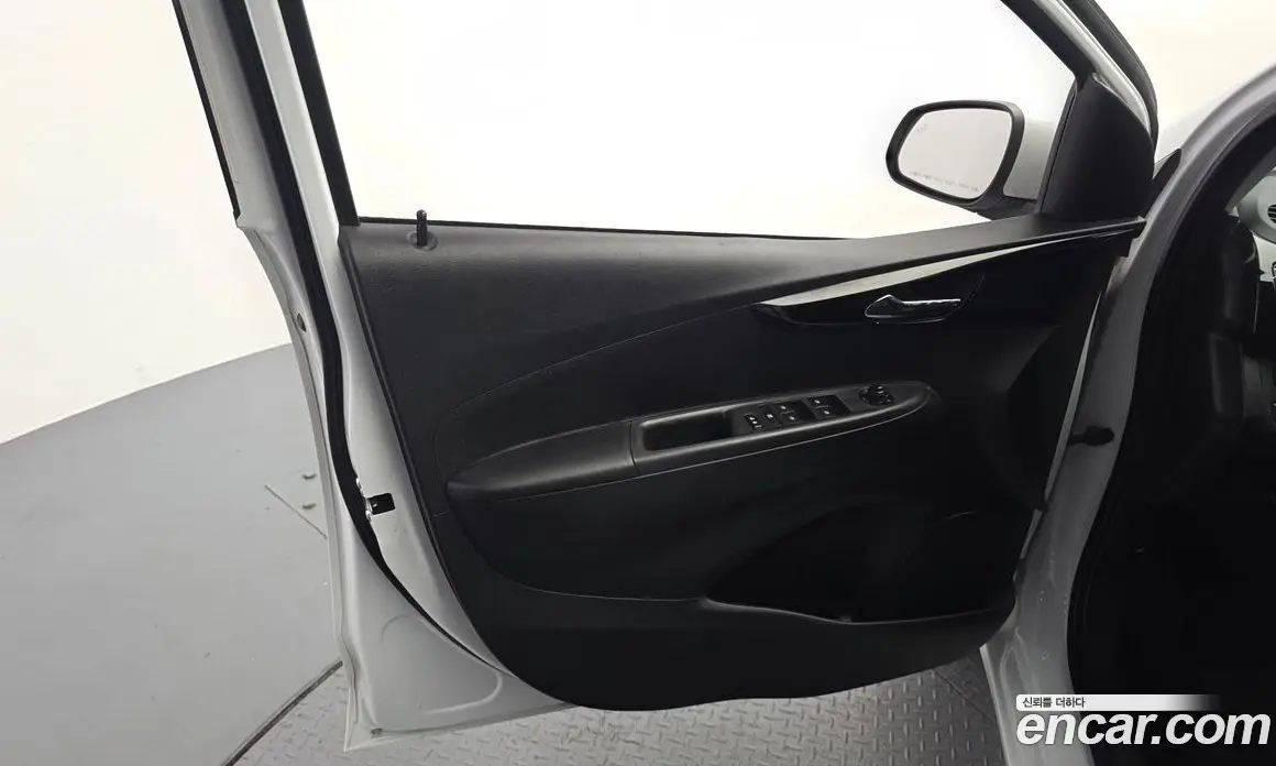 Chevrolet Spark 2018 1.0 автомат (гидро), фото 14