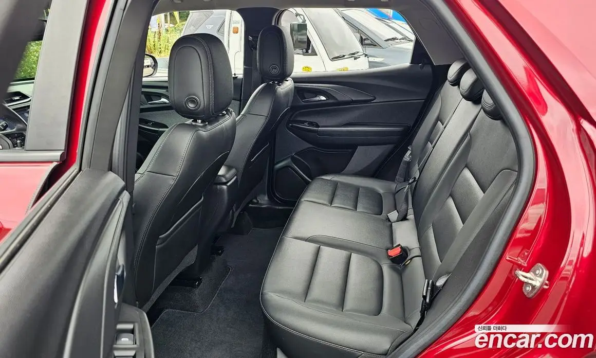 Chevrolet TrailBlazer 2021 1.3 автомат (гидро), фото 12 Chevrolet TrailBlazer 2021 1.3 автомат (гидро), фото 12