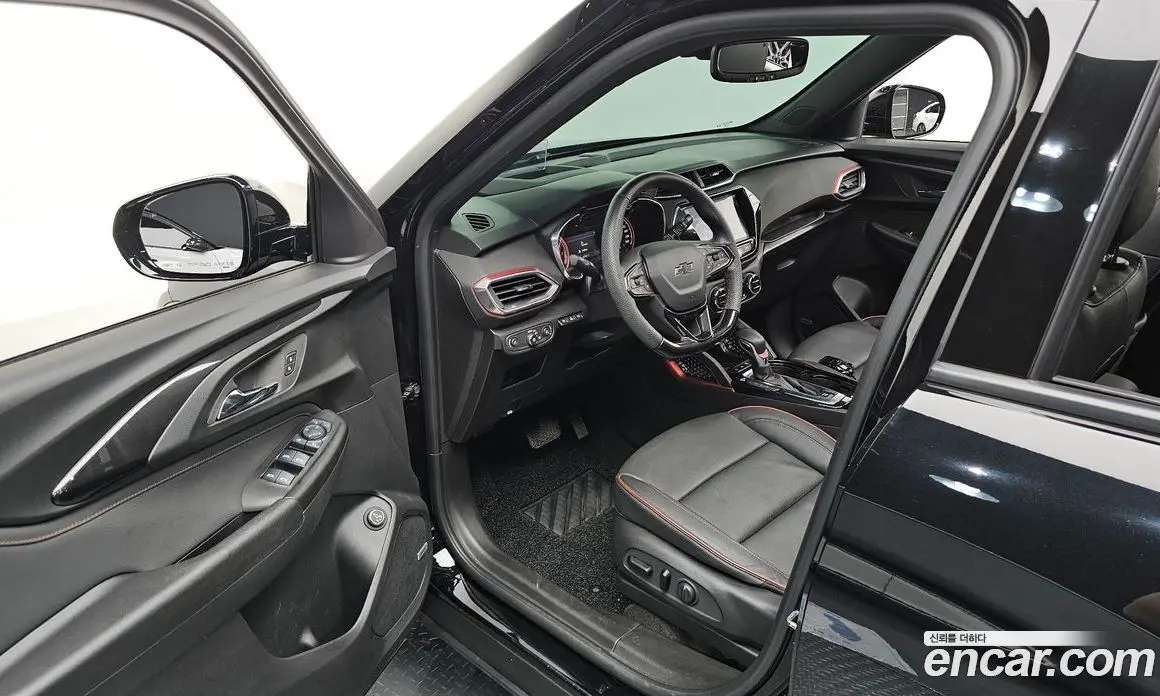 Chevrolet TrailBlazer 2022 1.3 автомат (гидро), фото 12 Chevrolet TrailBlazer 2022 1.3 автомат (гидро), фото 12