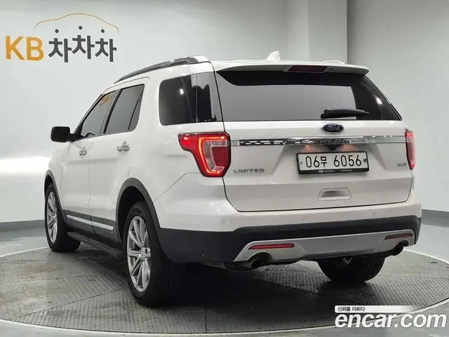 Ford Explorer 2017 2.3 автомат (гидро), миниатюра 2 Ford Explorer 2017 2.3 автомат (гидро), миниатюра 2