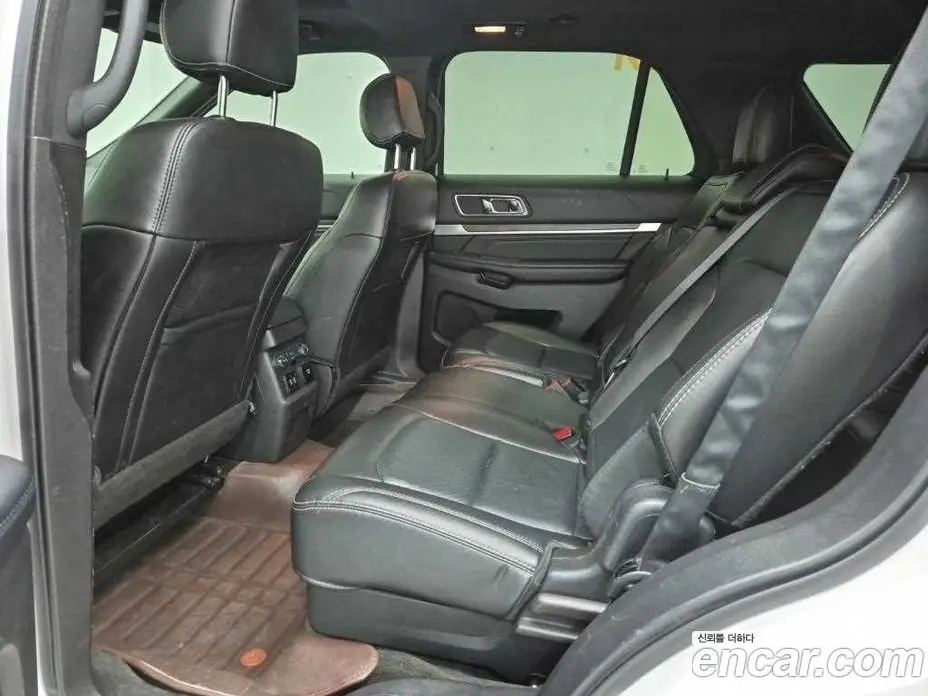Ford Explorer 2017 2.3 автомат (гидро), фото 12 Ford Explorer 2017 2.3 автомат (гидро), фото 12