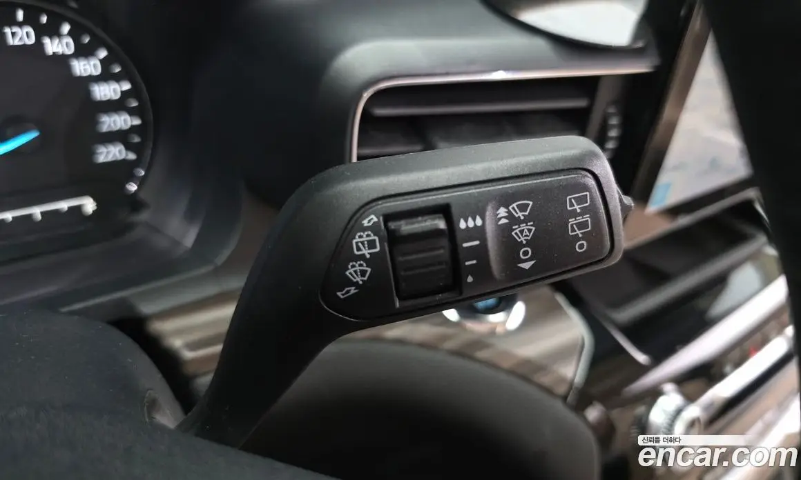 Ford Explorer 2021 2.3 автомат (гидро), фото 26