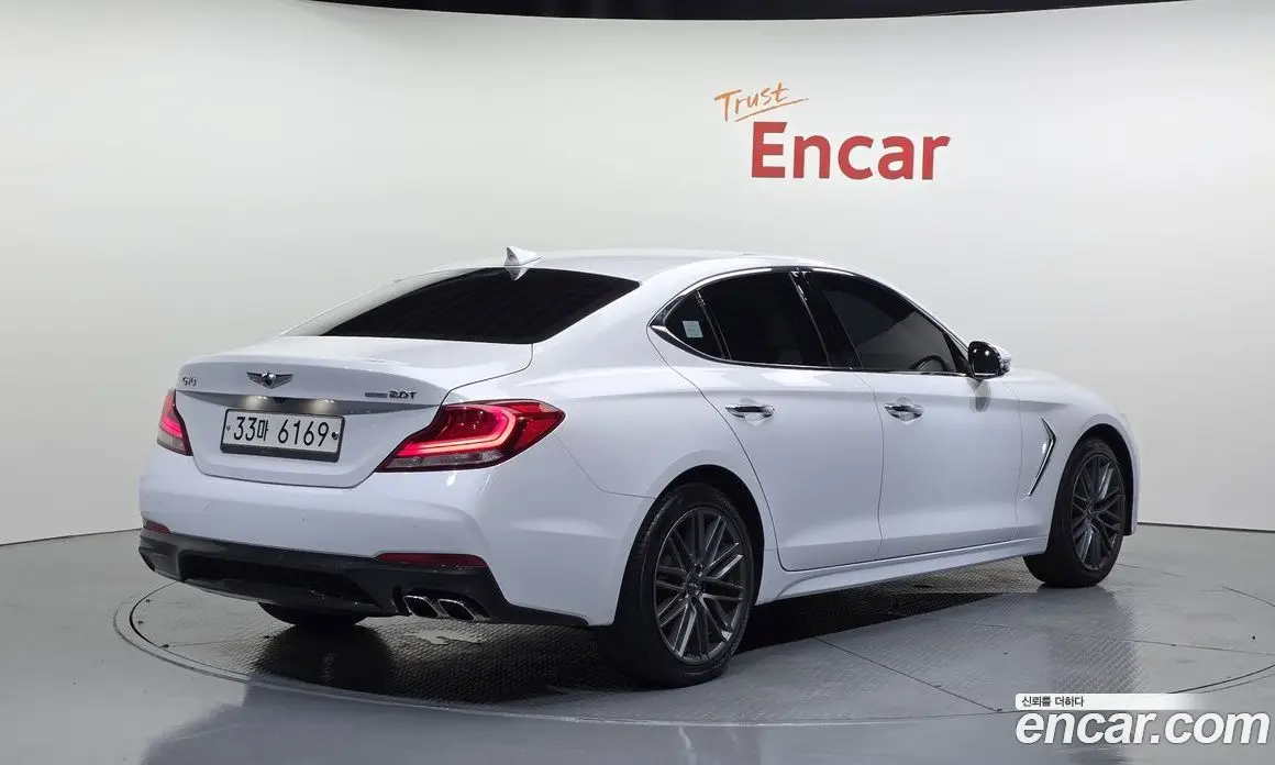 Genesis G70 2018 2.0 автомат (гидро), фото 2 Genesis G70 2018 2.0 автомат (гидро), фото 2