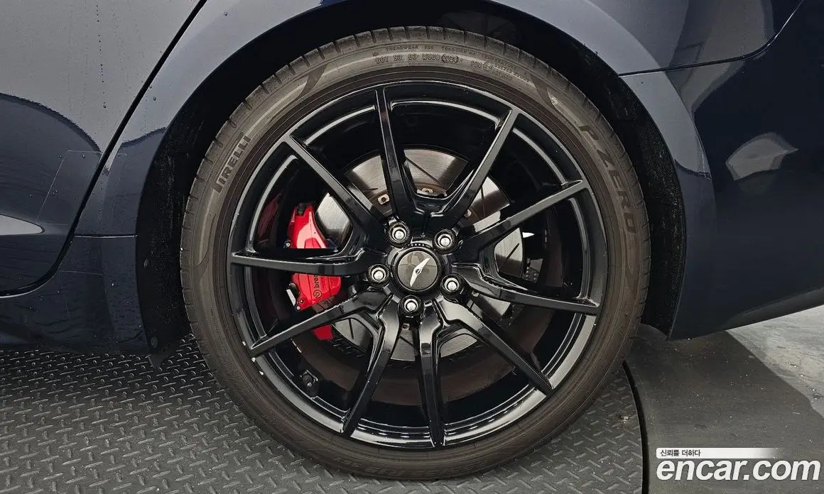Genesis G70 2018 3.3 автомат (гидро), фото 7 Genesis G70 2018 3.3 автомат (гидро), фото 7