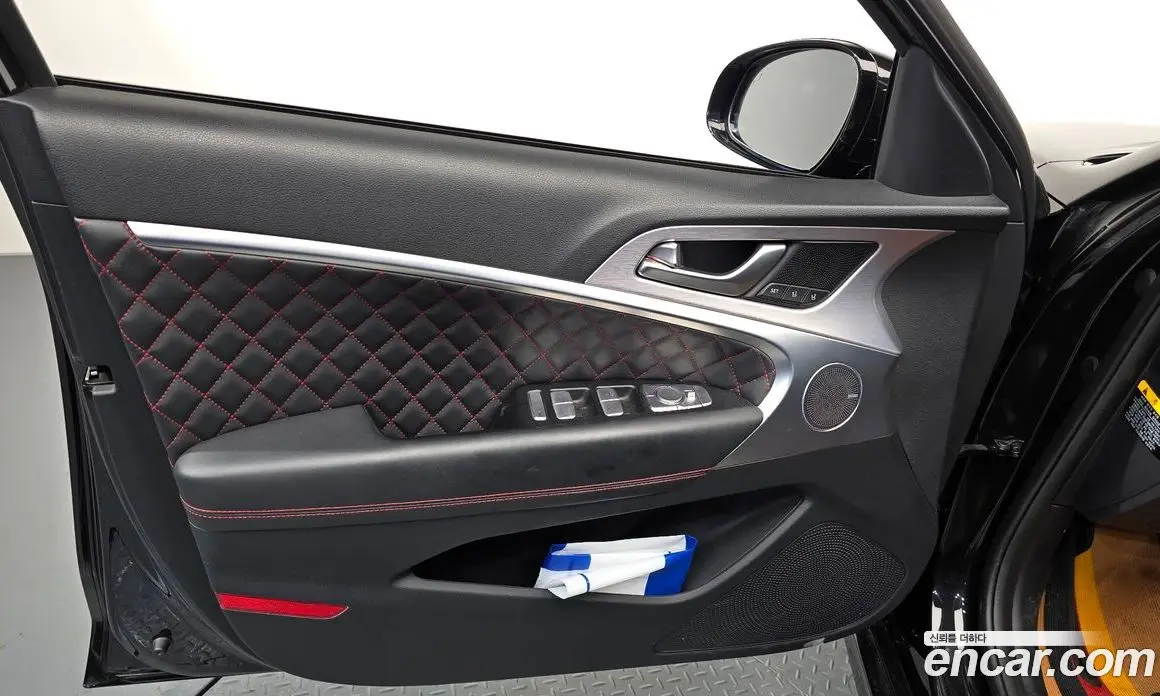 Genesis G70 2019 3.3 автомат (гидро), фото 14 Genesis G70 2019 3.3 автомат (гидро), фото 14