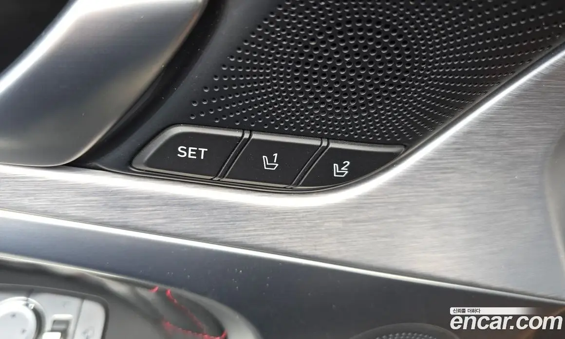 Genesis G70 2019 3.3 автомат (гидро), фото 30 Genesis G70 2019 3.3 автомат (гидро), фото 30