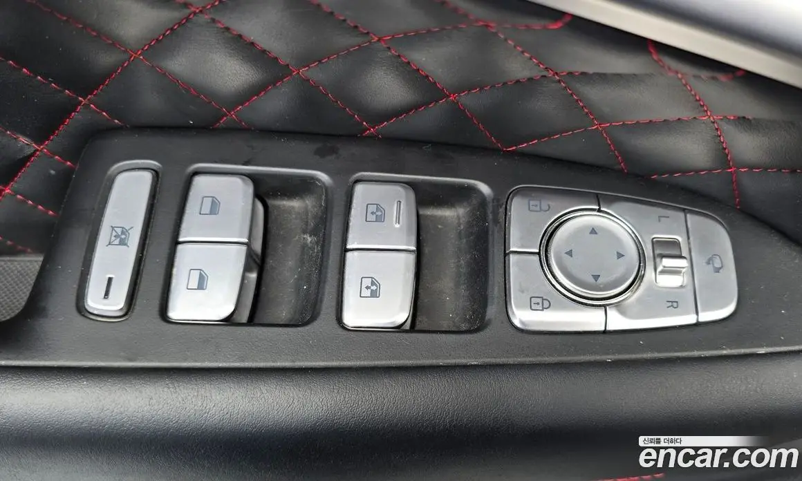 Genesis G70 2019 3.3 автомат (гидро), фото 34 Genesis G70 2019 3.3 автомат (гидро), фото 34