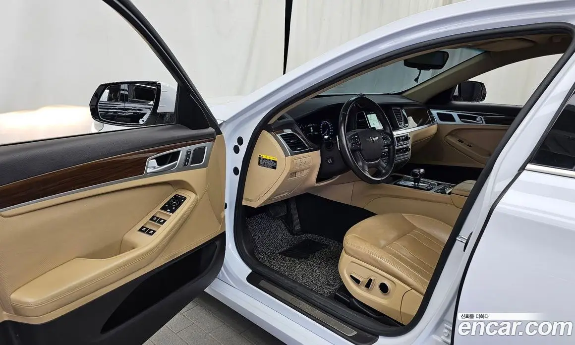 Genesis G80 2018 2.2 автомат (гидро), фото 12 Genesis G80 2018 2.2 автомат (гидро), фото 12