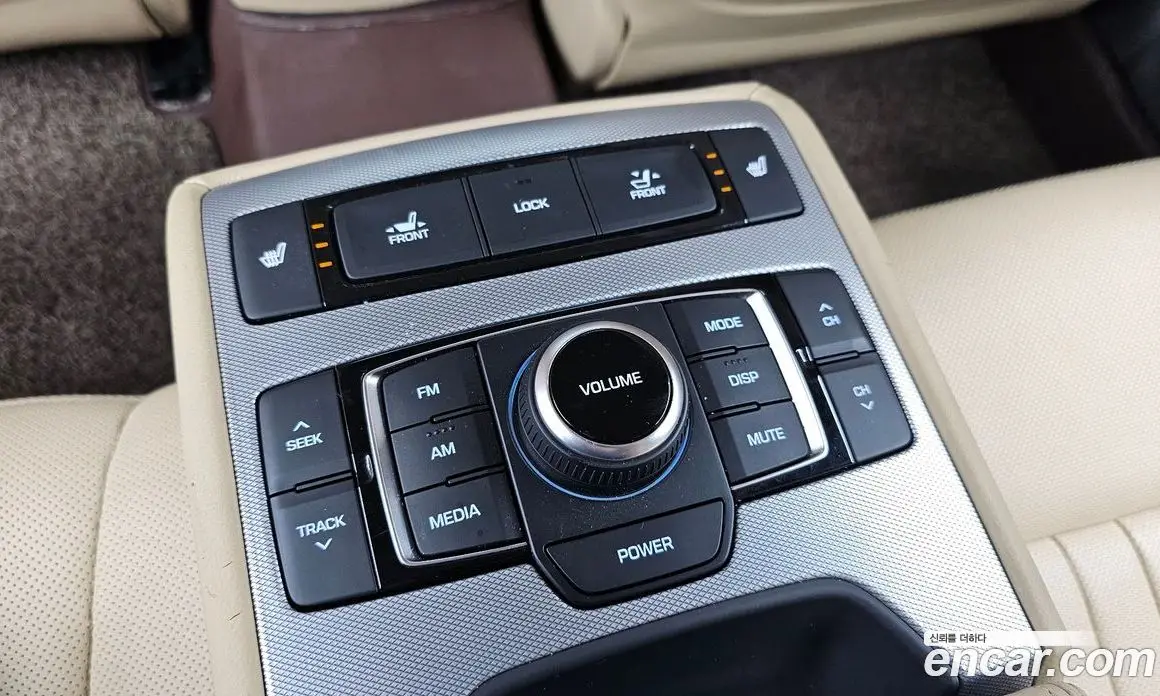 Genesis G80 2018 2.2 автомат (гидро), фото 24 Genesis G80 2018 2.2 автомат (гидро), фото 24