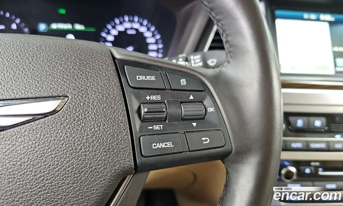 Genesis G80 2018 2.2 автомат (гидро), фото 28 Genesis G80 2018 2.2 автомат (гидро), фото 28