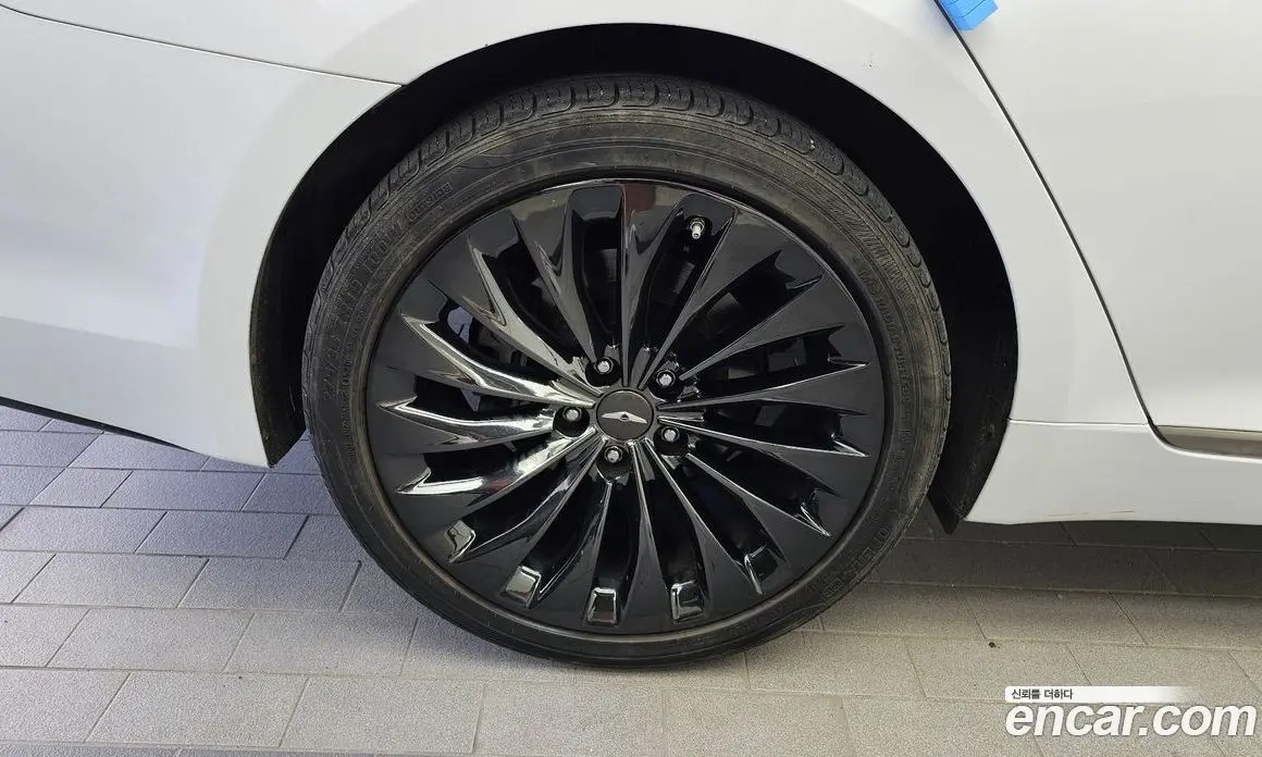 Genesis G80 2018 2.2 автомат (гидро), фото 4 Genesis G80 2018 2.2 автомат (гидро), фото 4