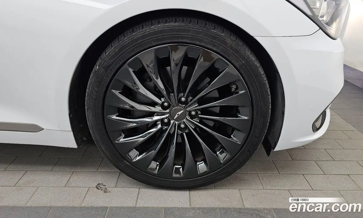 Genesis G80 2018 2.2 автомат (гидро), фото 6 Genesis G80 2018 2.2 автомат (гидро), фото 6