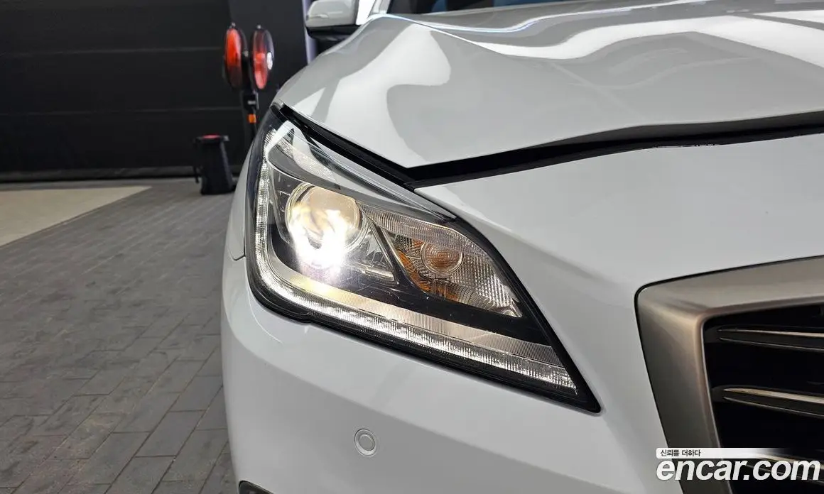 Genesis G80 2018 2.2 автомат (гидро), фото 7 Genesis G80 2018 2.2 автомат (гидро), фото 7