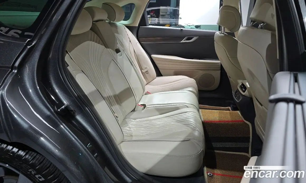 Genesis G80 2020 2.5 автомат (гидро), фото 17 Genesis G80 2020 2.5 автомат (гидро), фото 17