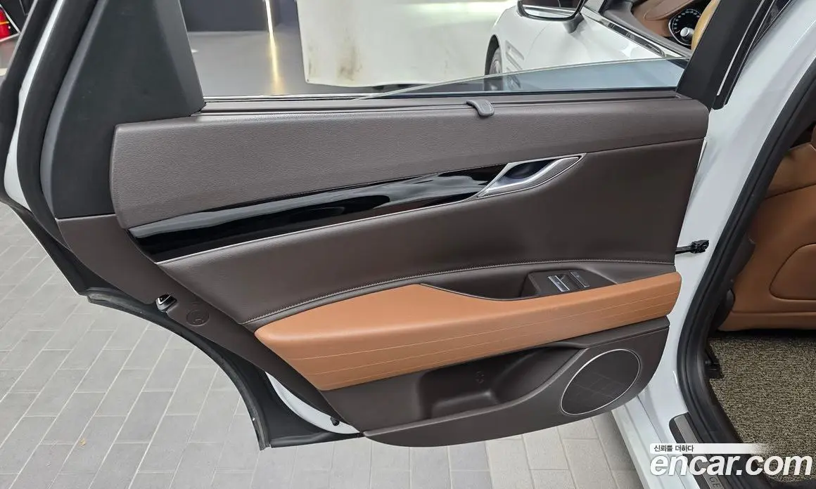 Genesis G80 2020 2.5 автомат (гидро), фото 15 Genesis G80 2020 2.5 автомат (гидро), фото 15