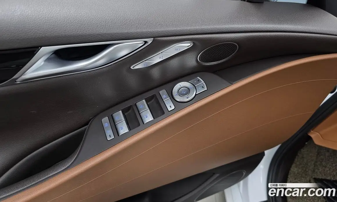 Genesis G80 2020 2.5 автомат (гидро), фото 28 Genesis G80 2020 2.5 автомат (гидро), фото 28