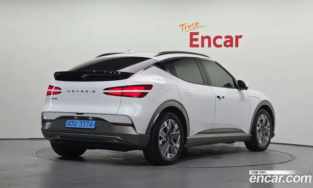 Genesis GV60 2022 0.1 автомат (гидро), миниатюра 2 Genesis GV60 2022 0.1 автомат (гидро), миниатюра 2