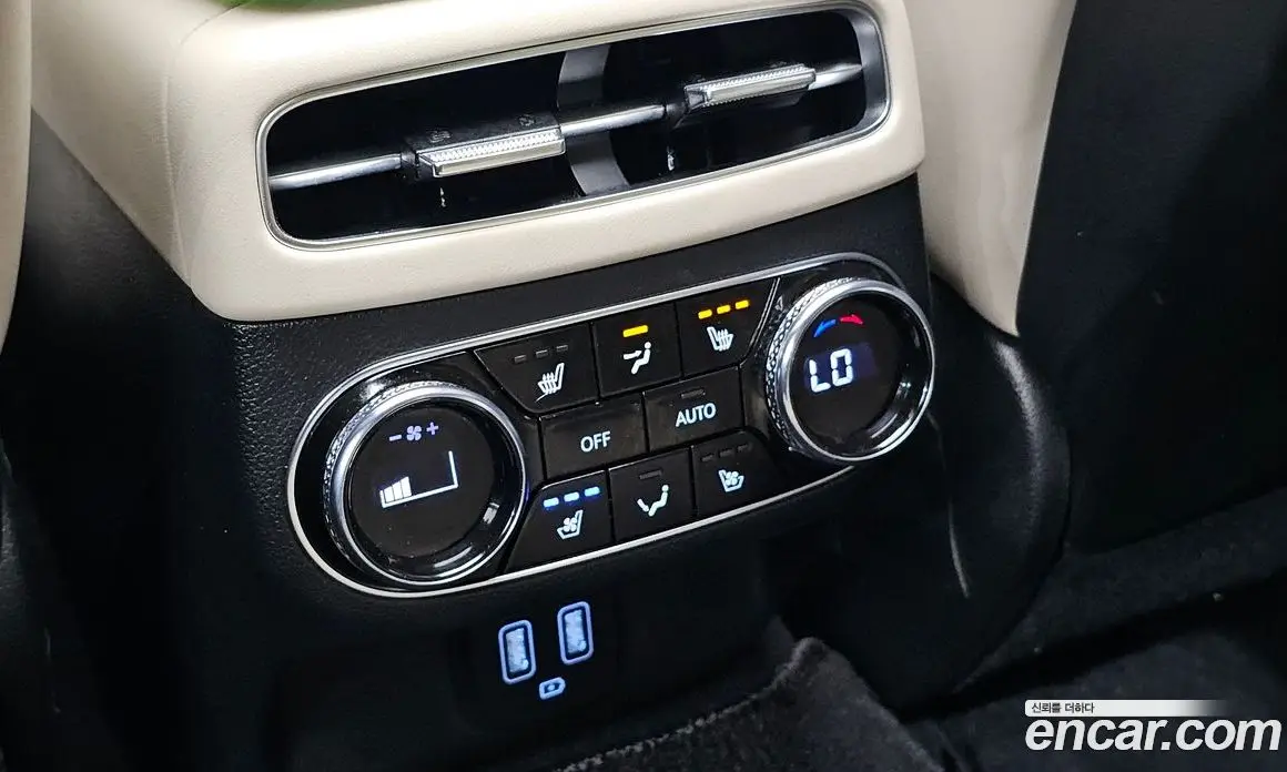 Genesis GV70 2022 2.5 автомат (гидро), фото 31 Genesis GV70 2022 2.5 автомат (гидро), фото 31